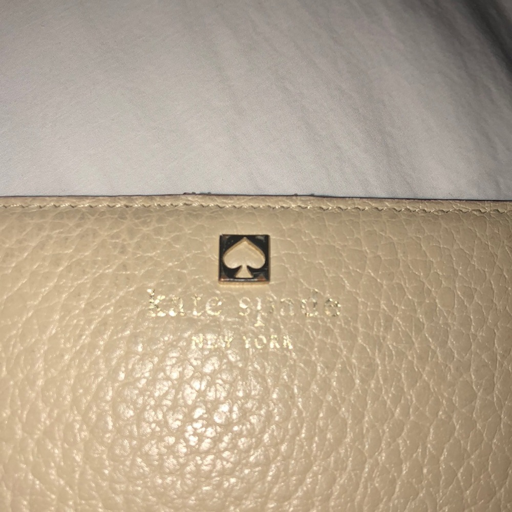 Kate Spade Wallet - Picture 2 of 4